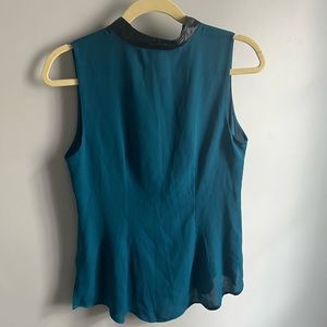 Gorgeous teal blouse